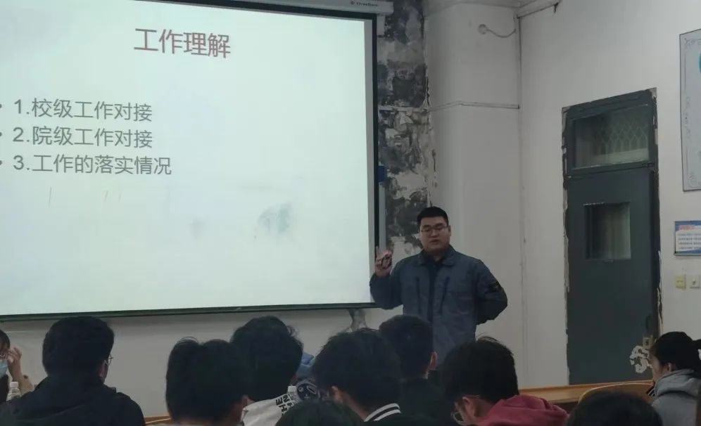 团总支竞选演讲稿_团总支竞选主持稿_竞选总团支书的演讲稿