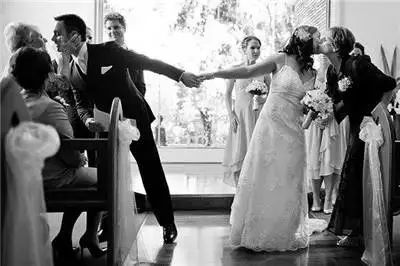 結婚祝福寫什么比較好_結婚祝福怎么寫_結婚祝福寫紅包上的